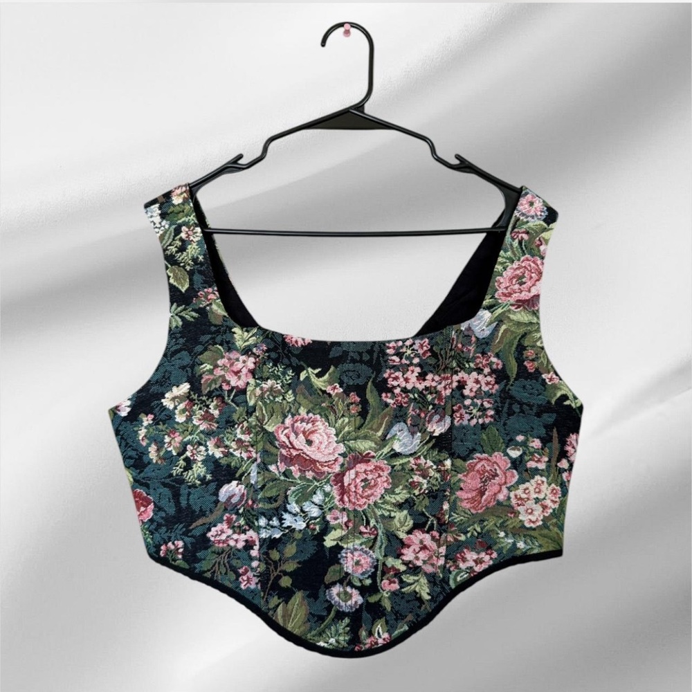 Fashion nova Floral Sleeveless Top - Multicolor